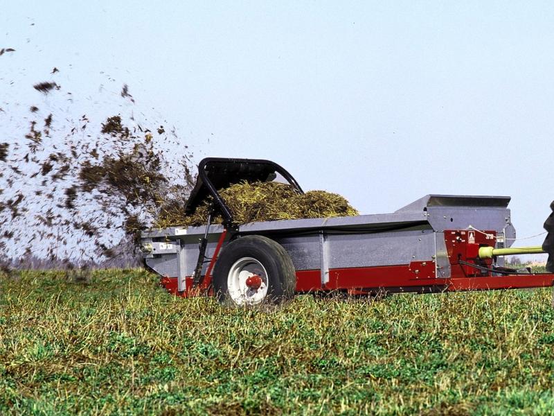 MF 3700